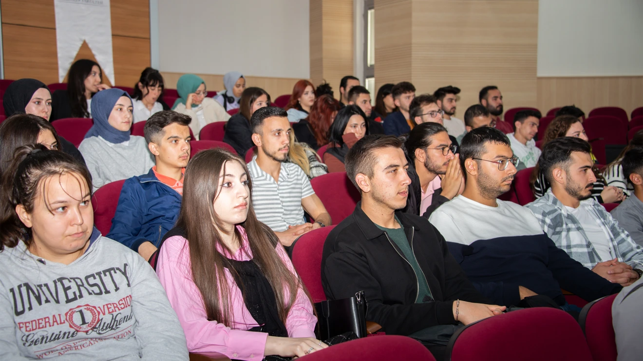 Selçuk Üniversitesi, iş insanlarını öğrencilerle buluşturmaya devam ediyor 